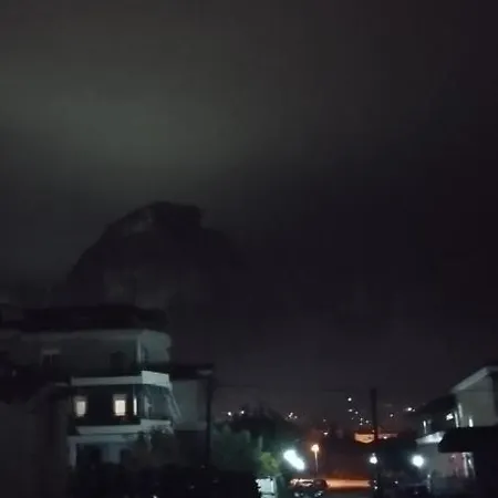 דירות קאלאבאקה Sweet Nest Of Meteora מראה חיצוני תמונה